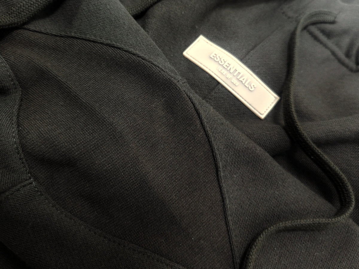 Fear of God ESSENTIALS Relaxed Sweat Shorts