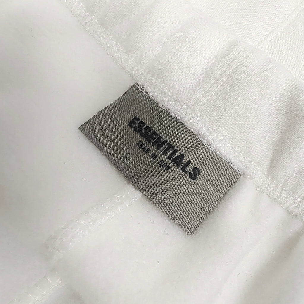 Fear of God ESSENTIALS Relaxed Sweat Shorts